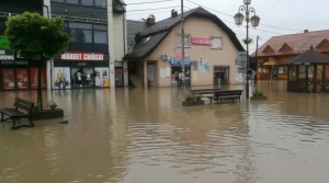 Centrum miejscowości pod wodą. Trwa liczenie strat