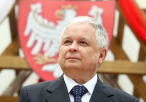 Ulicy Lecha Kaczyńskiego w Warszawie nie będzie? Kuriozalne tłumaczenie polityków KO
